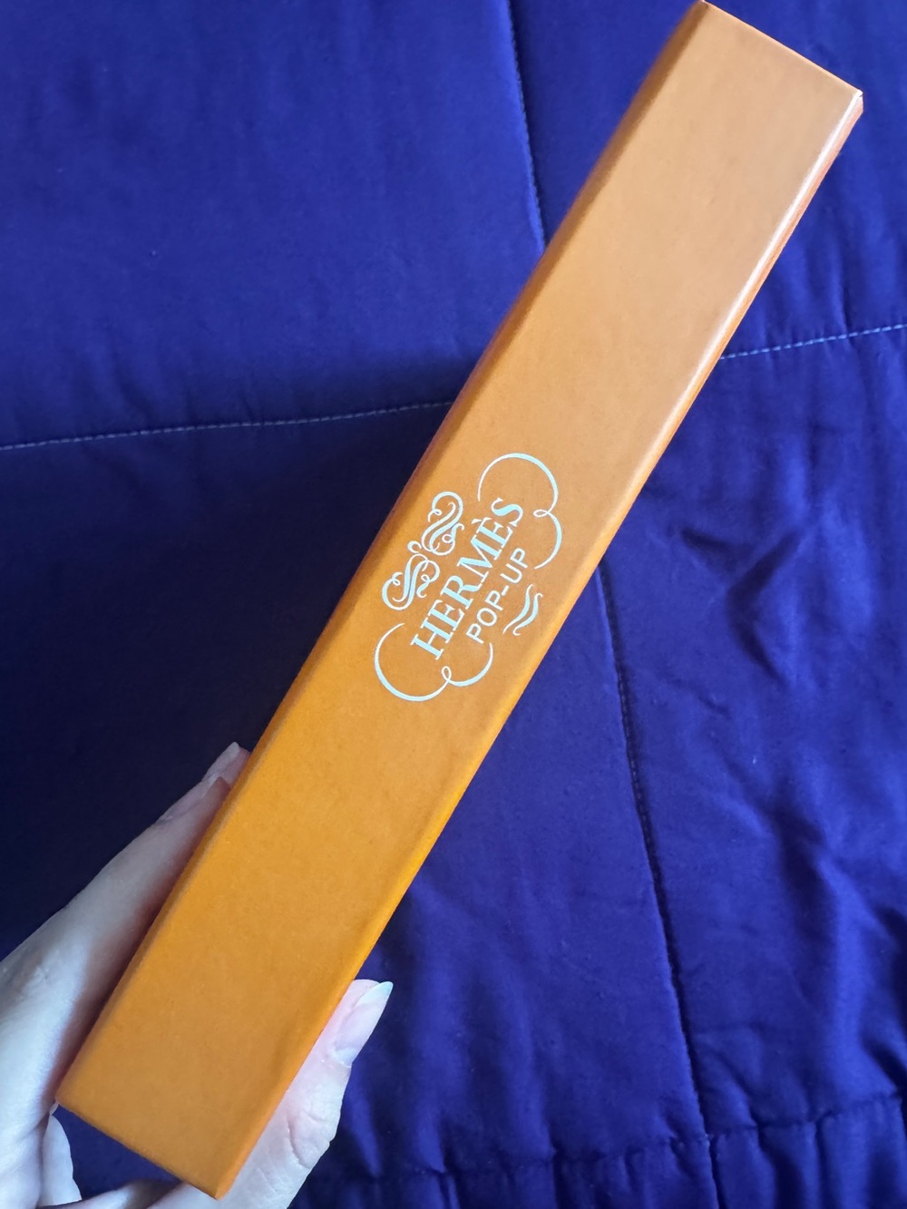 Hermès Pop-Up Orange Hardcover Book NWOT - Picture 3 of 16